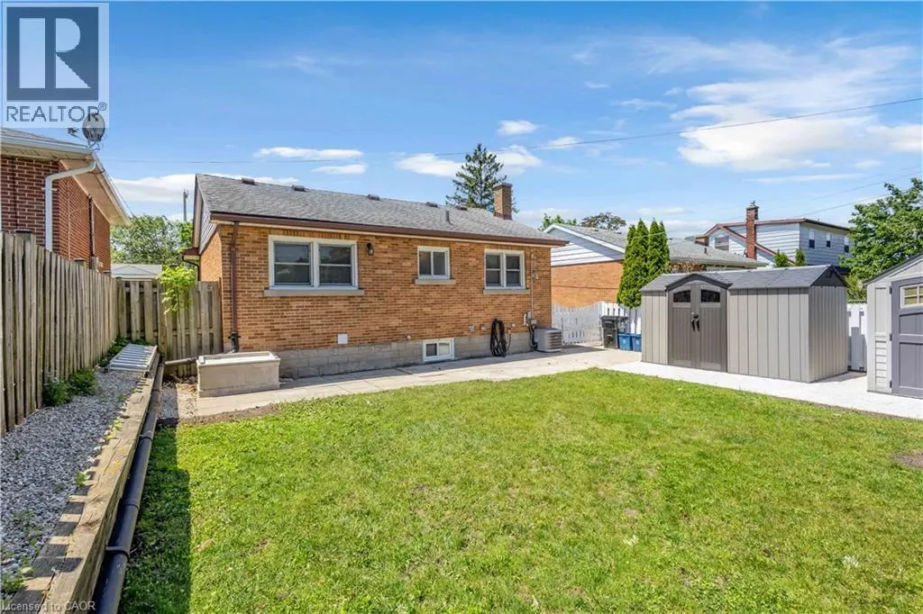 450 HIGHLAND Road E