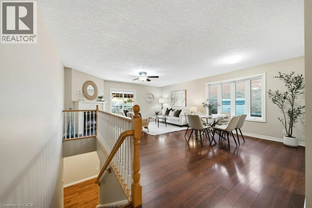587 SANDBANKS Crescent