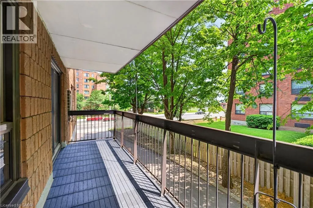 966 QUEENSTON Road Unit# 203 #203