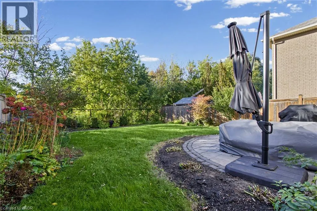 7 LAMPMAN Drive