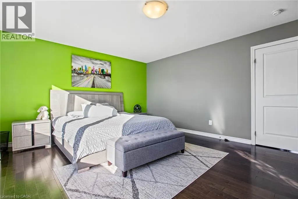 7 LAMPMAN Drive