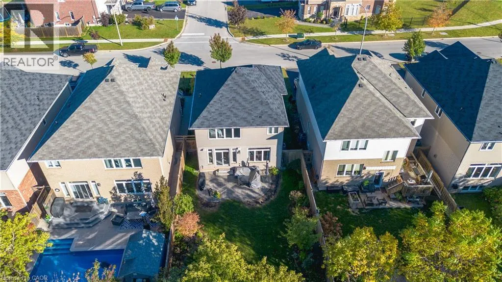 7 LAMPMAN Drive