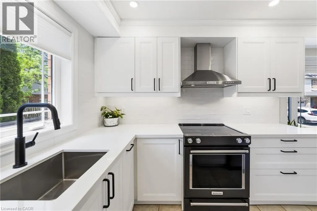 242 UPPER MOUNT ALBION Road Unit# 13 #13