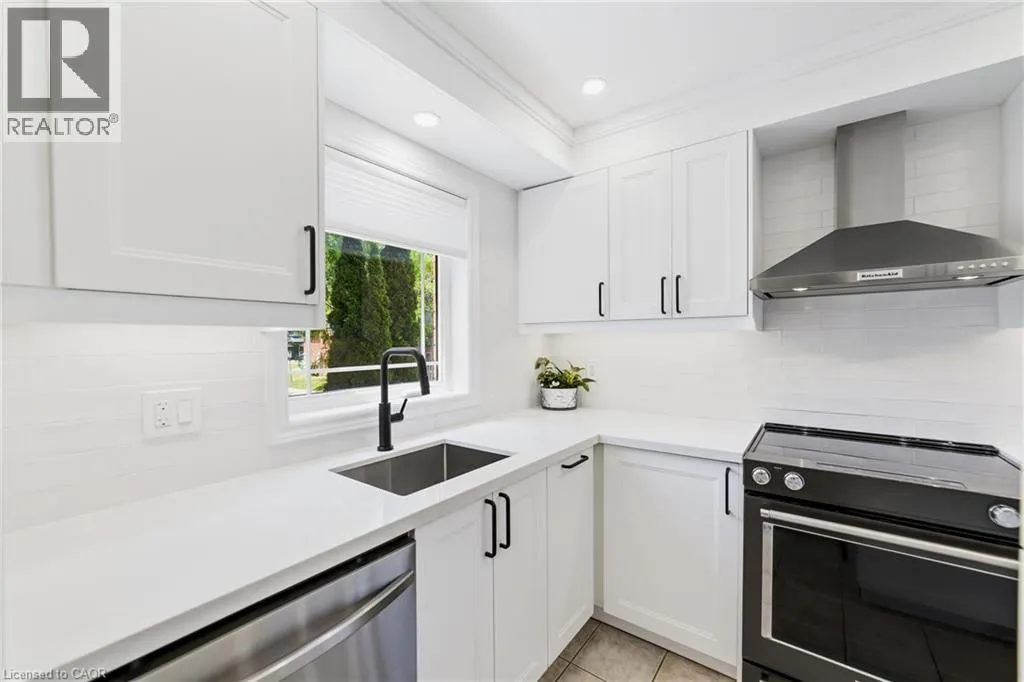 242 UPPER MOUNT ALBION Road Unit# 13 #13