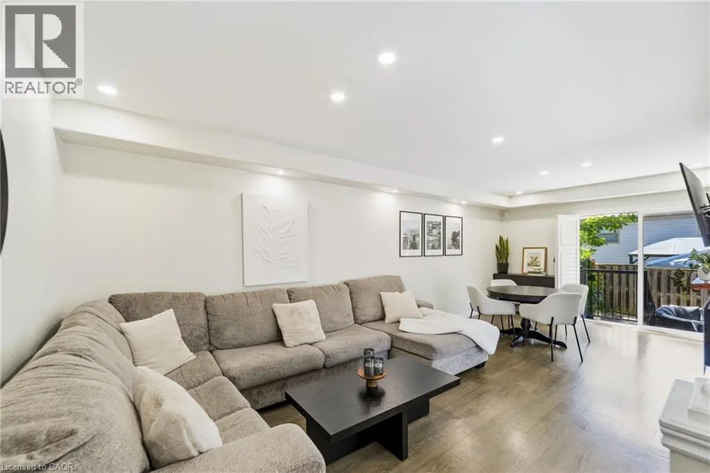 242 UPPER MOUNT ALBION Road Unit# 13 #13
