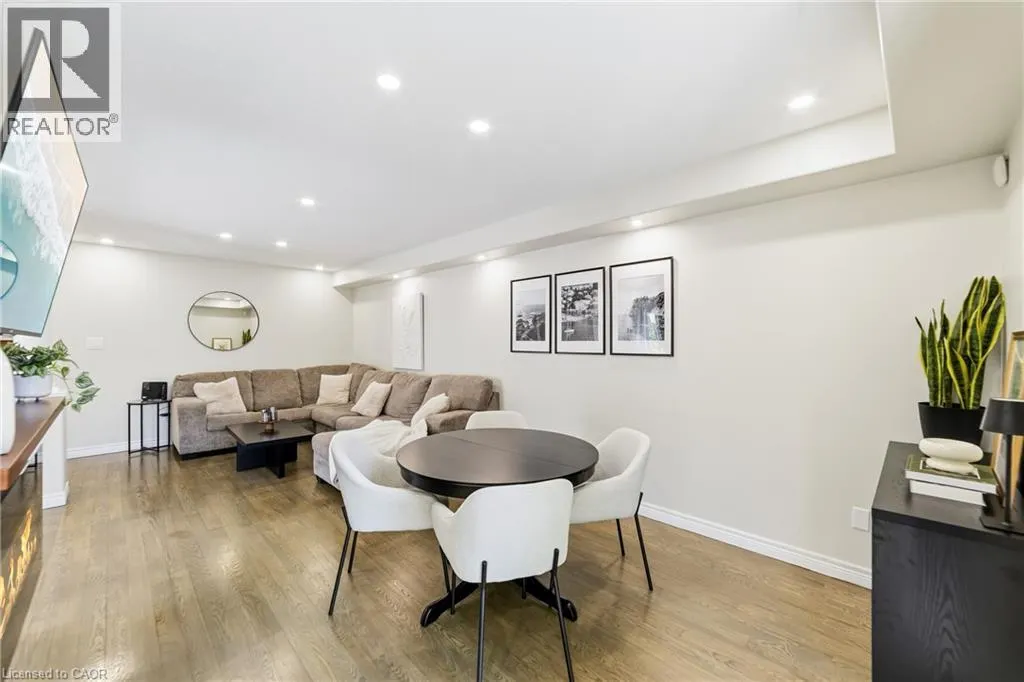 242 UPPER MOUNT ALBION Road Unit# 13 #13