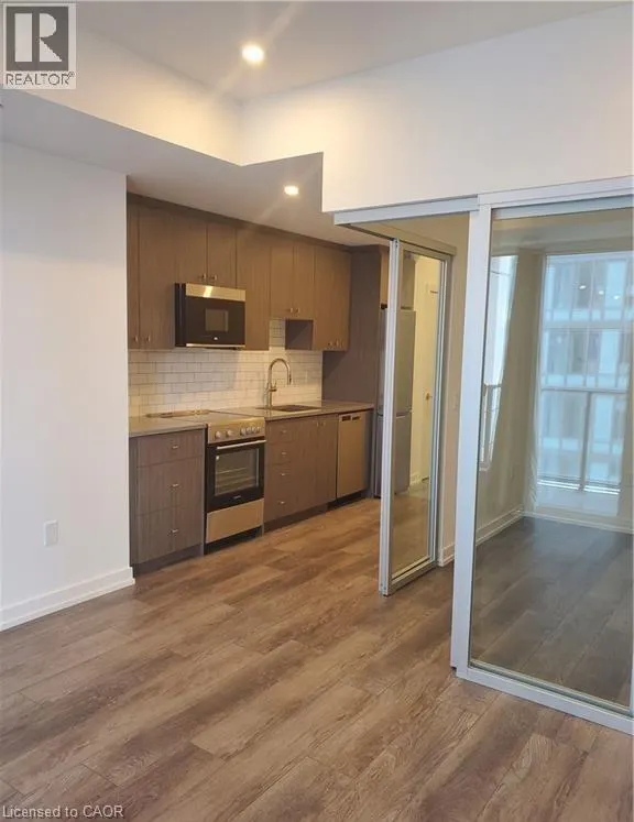 5 WELLINGTON Street Unit# 1703 #1703