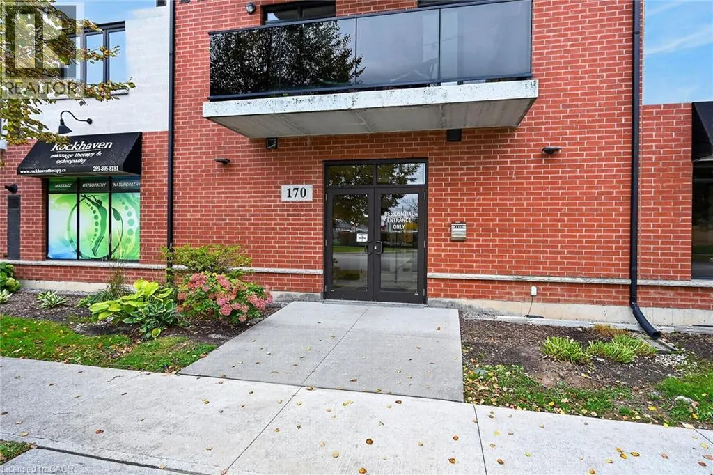 170 ROCKHAVEN Lane Unit# 207 #207