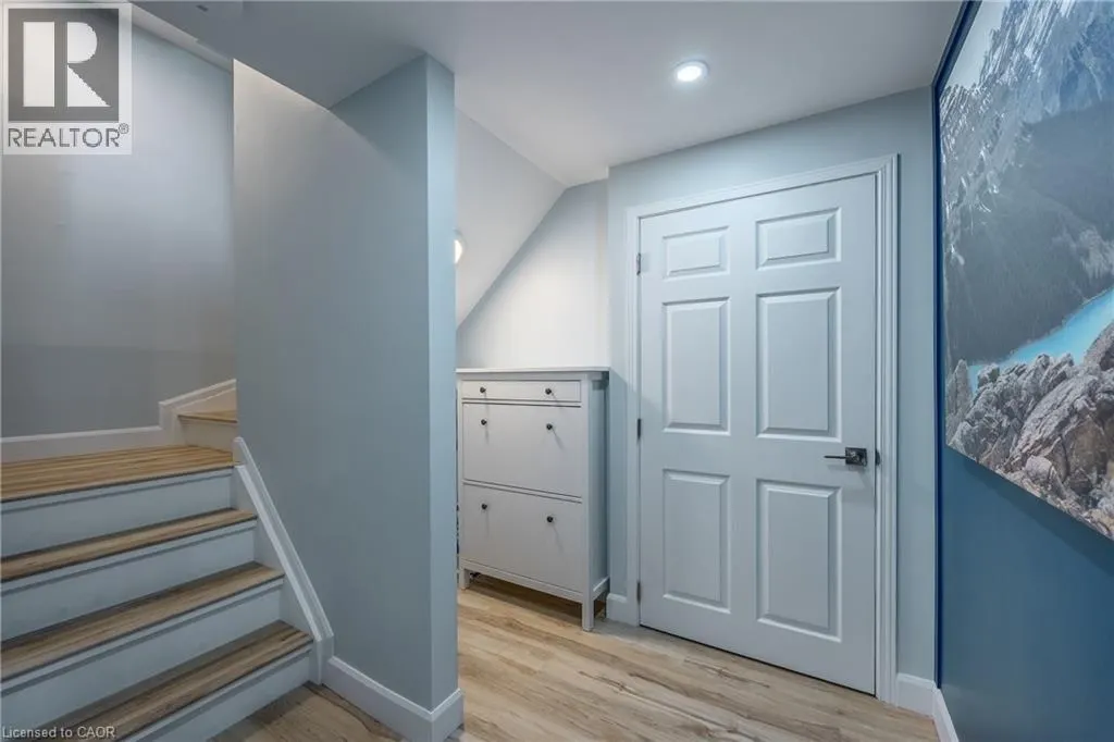 14 NEW LAKESHORE Road Unit# 17 #17