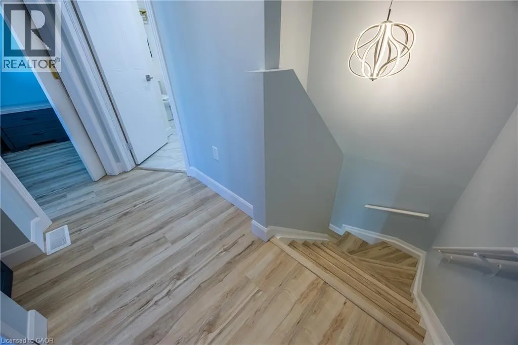14 NEW LAKESHORE Road Unit# 17 #17