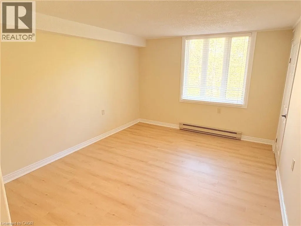 150 WILSON Street W Unit# 304 #304