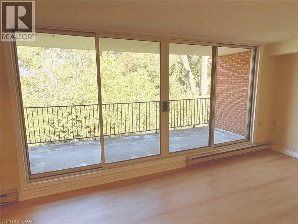 150 WILSON Street W Unit# 304 #304