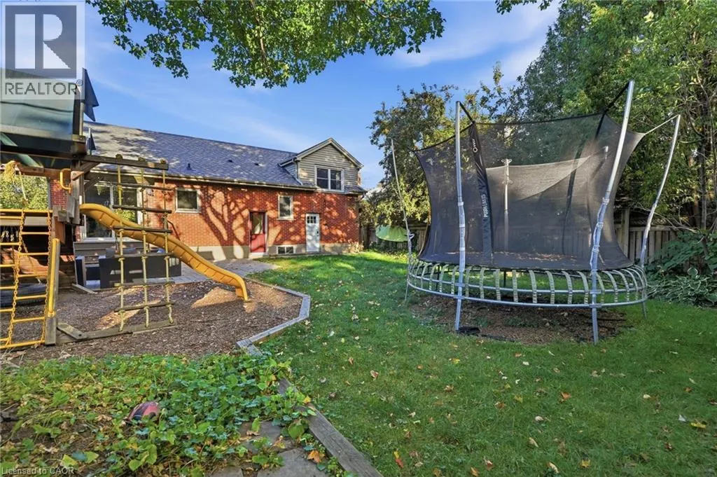 706 BRENTWOOD Drive