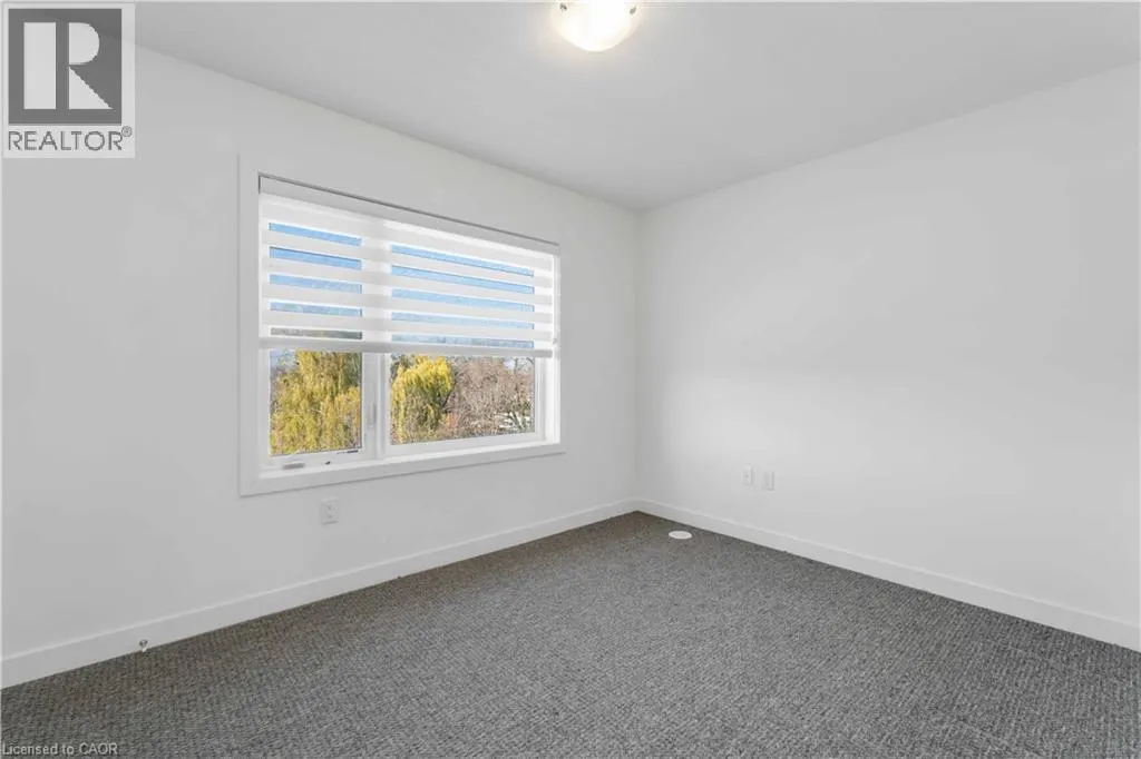 590 NORTH SERVICE Road Unit# 12 #12
