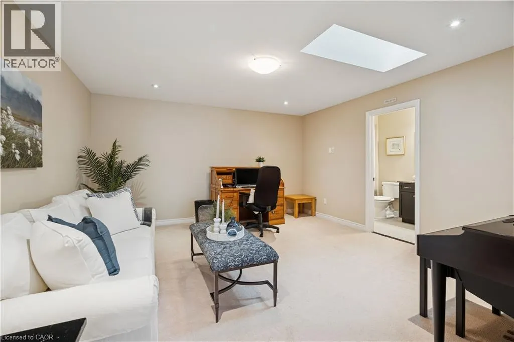 10 CHESTNUT Drive