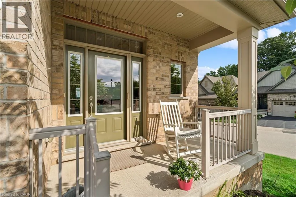 10 CHESTNUT Drive