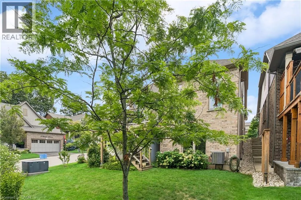 10 CHESTNUT Drive