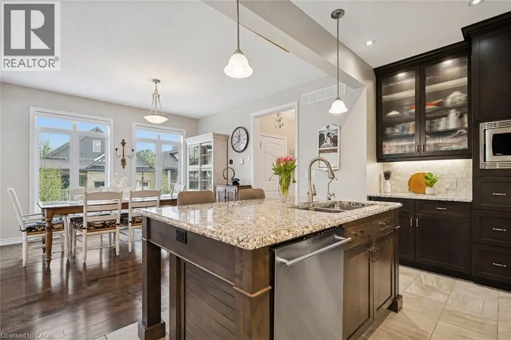 10 CHESTNUT Drive