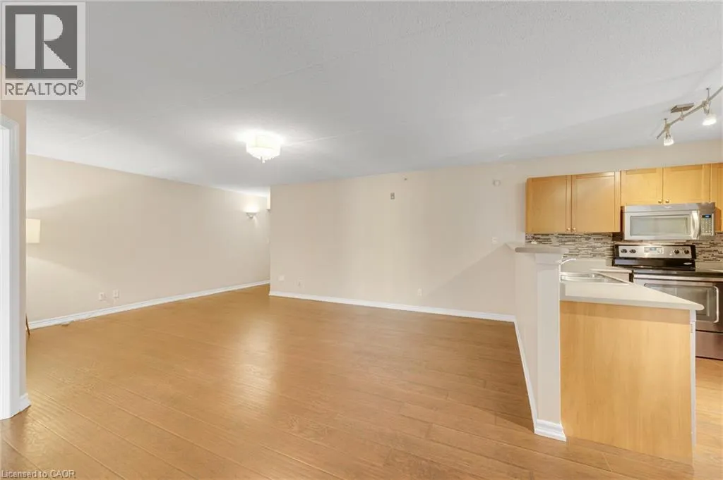 2075 APPLEBY Line Unit# 102 #102