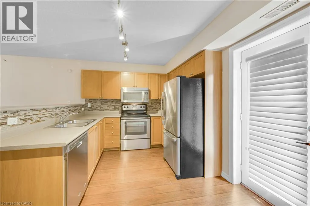 2075 APPLEBY Line Unit# 102 #102