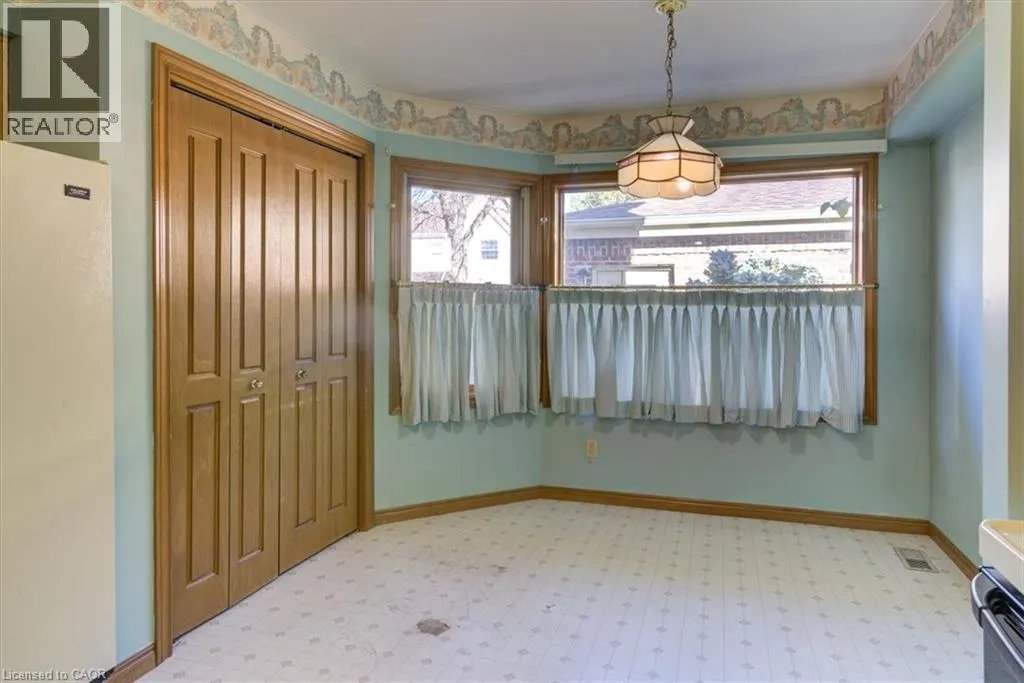 42 DONLY Drive S Unit# 2 #2