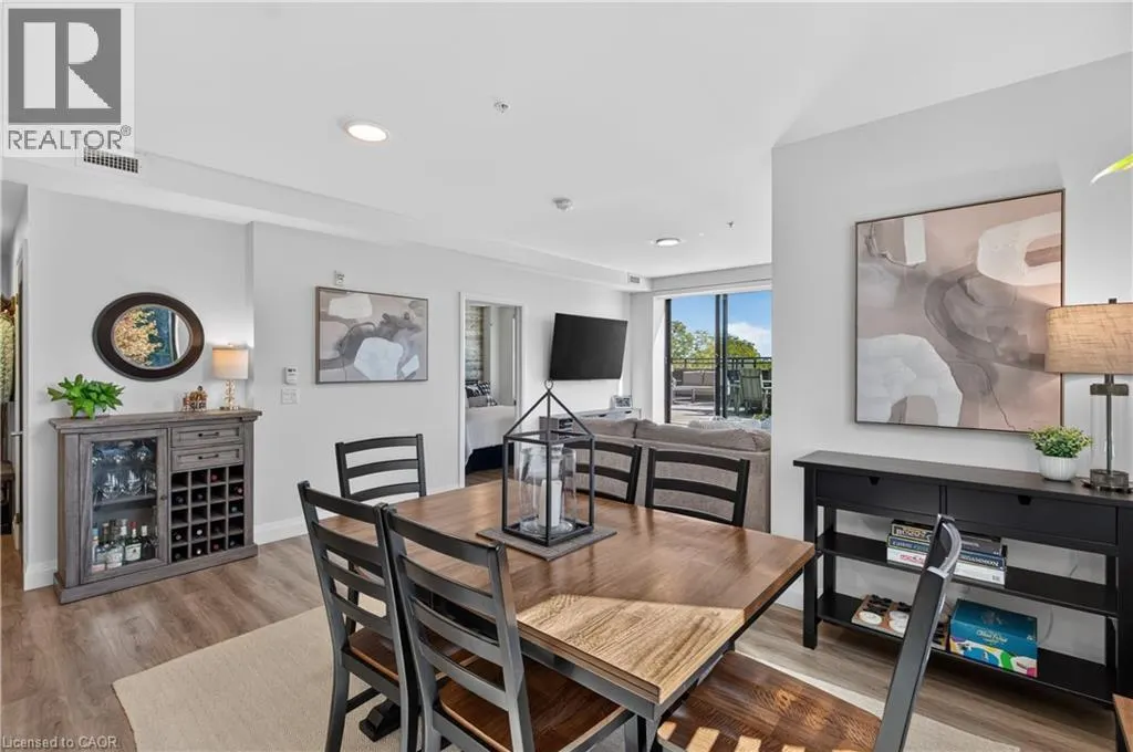 30 HAMILTON Street S Unit# 304 #304