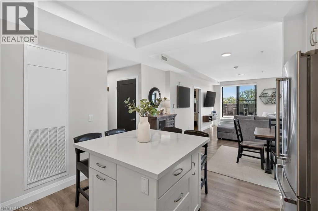 30 HAMILTON Street S Unit# 304 #304
