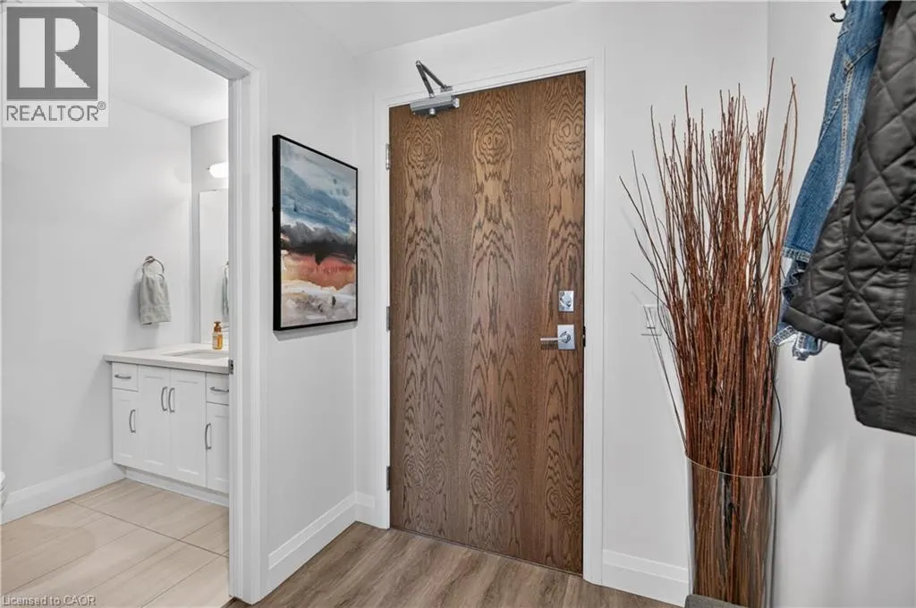 30 HAMILTON Street S Unit# 304 #304