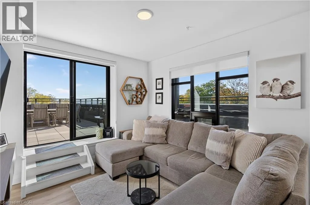 30 HAMILTON Street S Unit# 304 #304