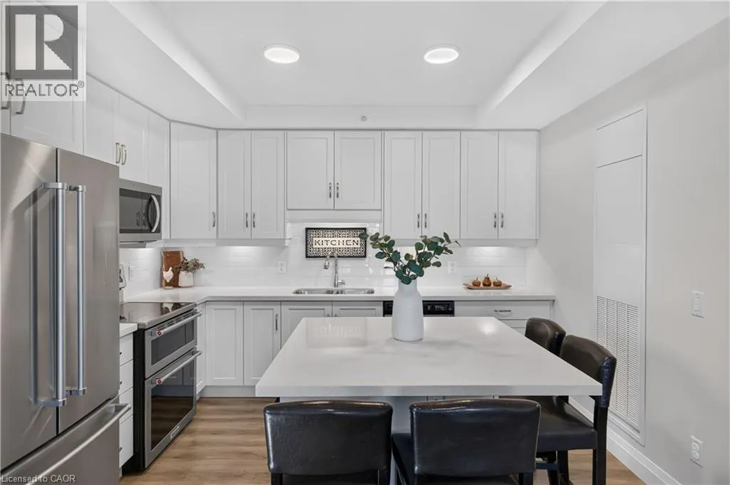 30 HAMILTON Street S Unit# 304 #304