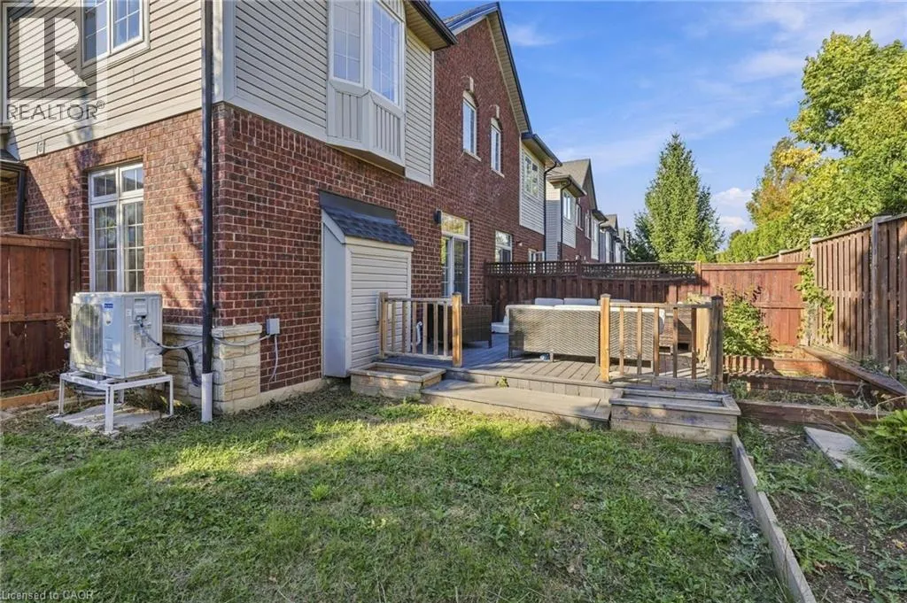 400 STONEHENGE Drive Unit# 8 #8