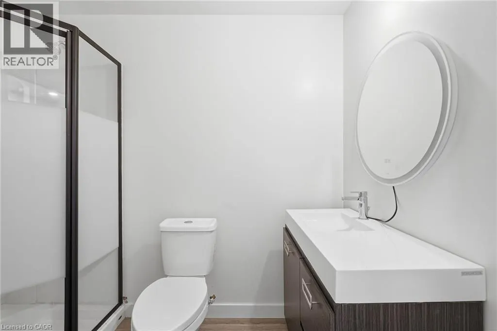 400 STONEHENGE Drive Unit# 8 #8