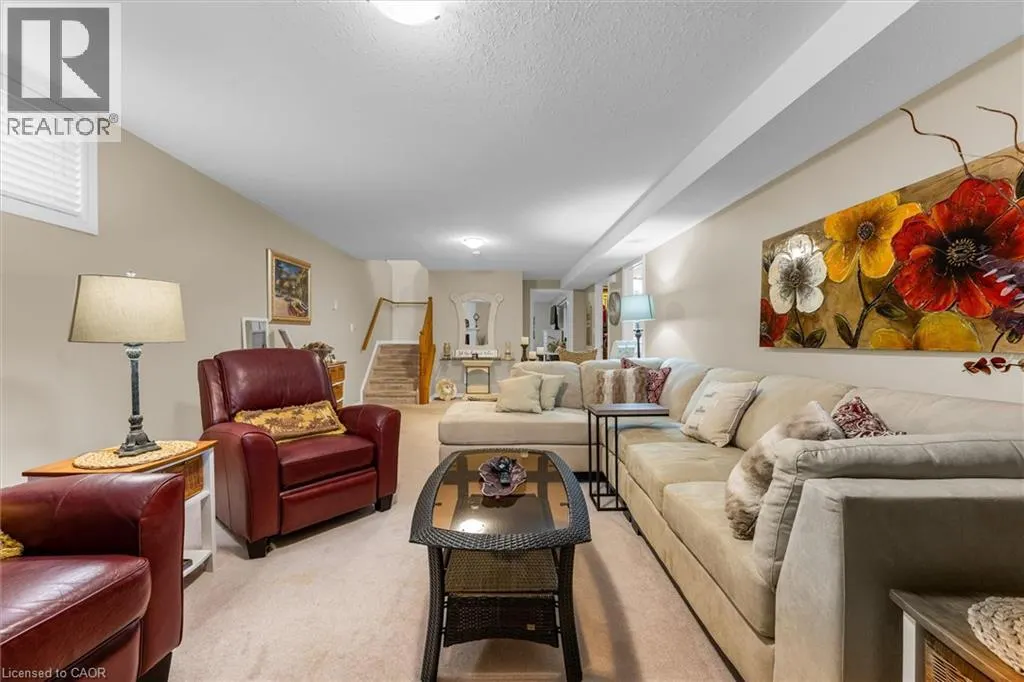 175 VICTORIA Street Unit# 31 #31