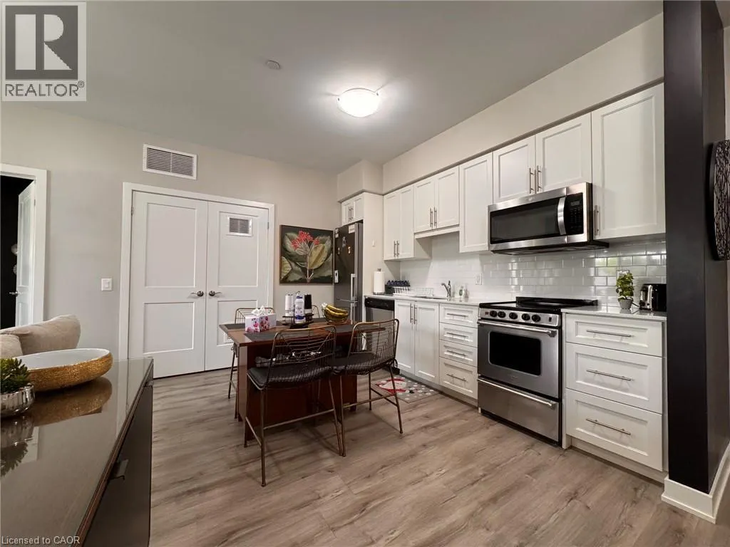 110 FERGUS Avenue Unit# 338 #338