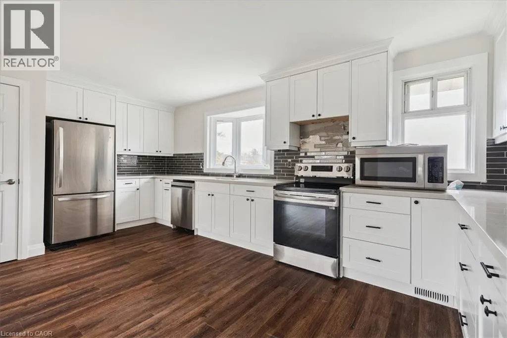 79 CANTERBURY Avenue Unit# Upper #Upper