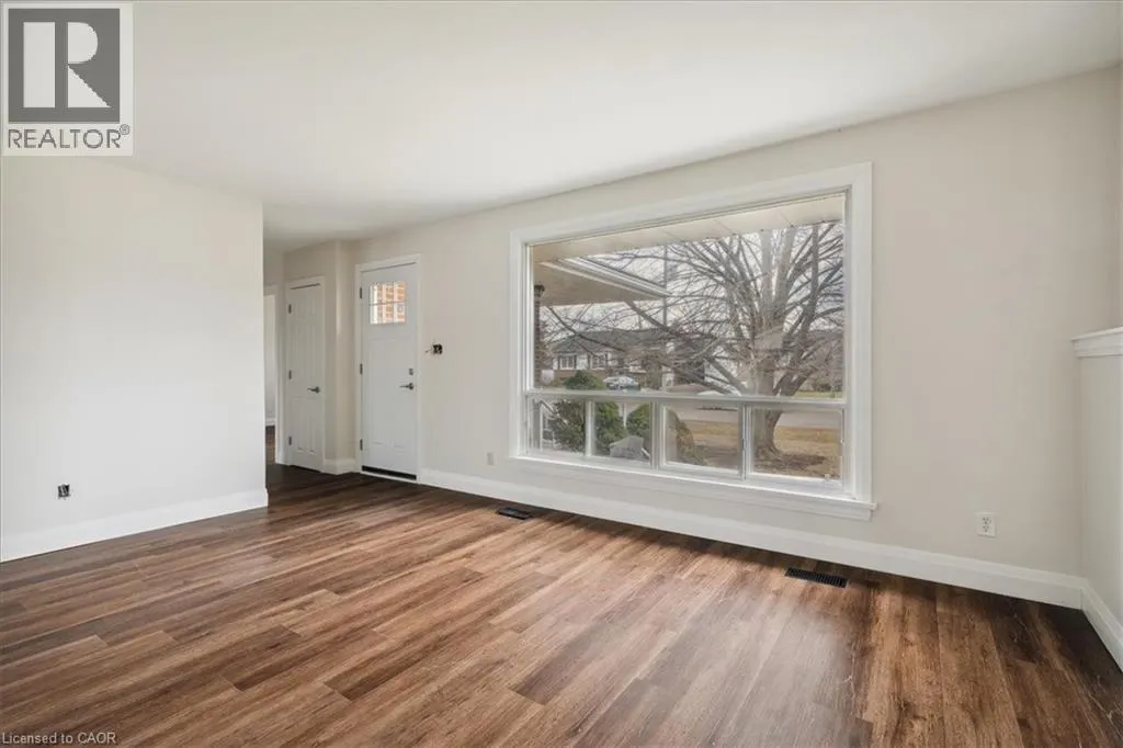 79 CANTERBURY Avenue Unit# Upper #Upper