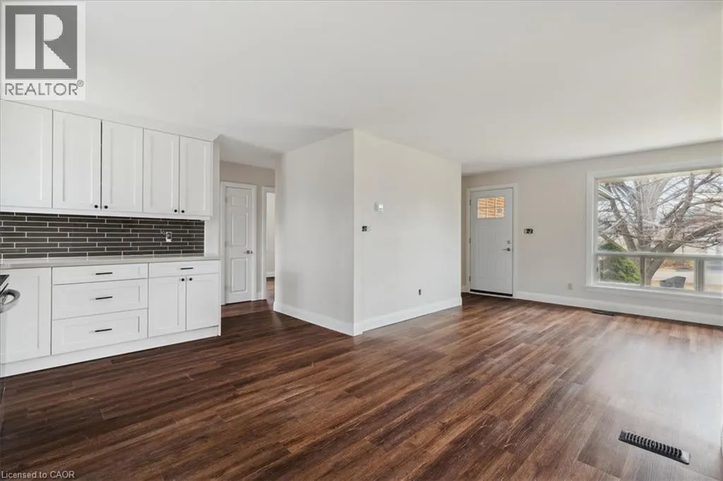 79 CANTERBURY Avenue Unit# Upper #Upper