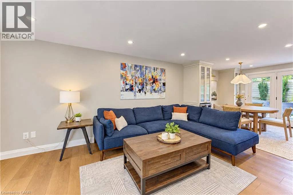 532 WESTVALE Drive