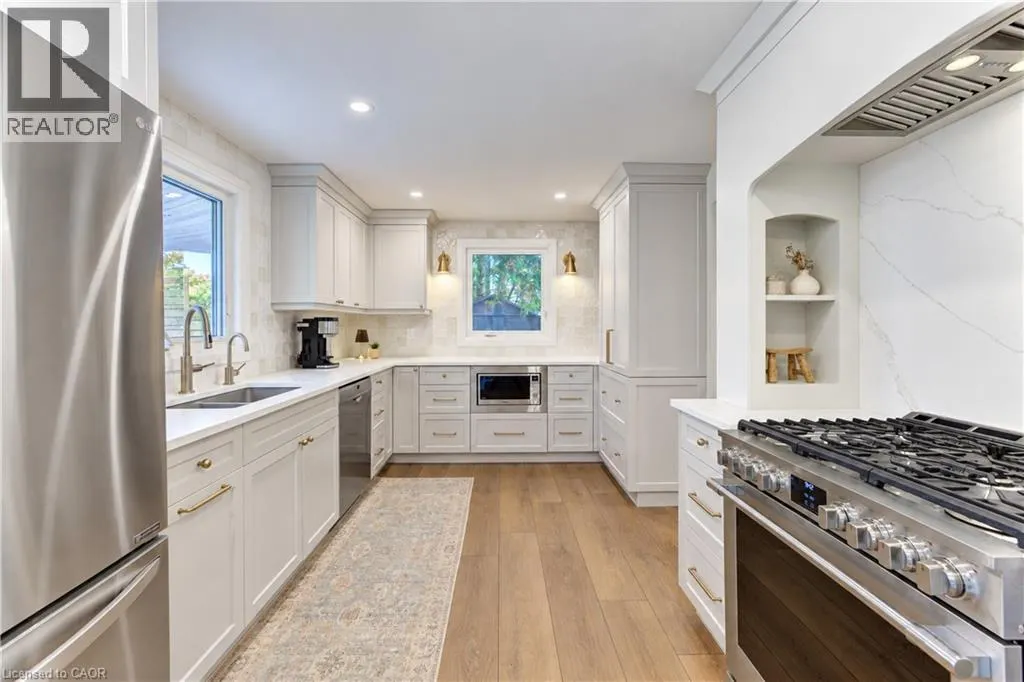 532 WESTVALE Drive