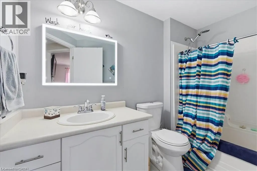 84 WESTMEADOW Drive Unit# 1 #1