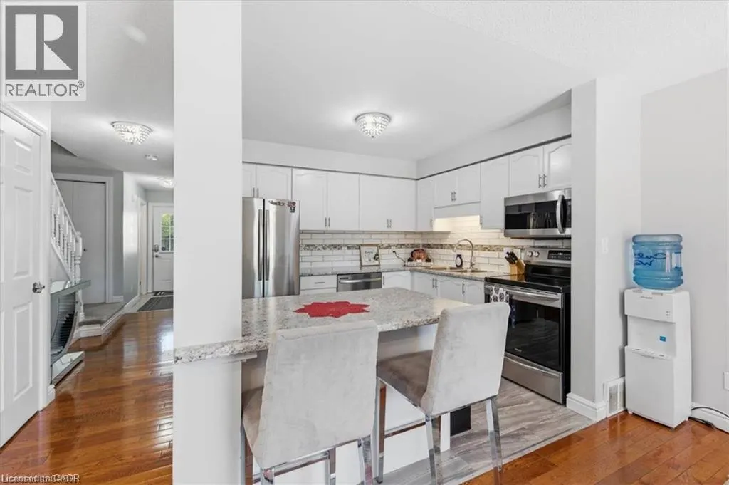 84 WESTMEADOW Drive Unit# 1 #1