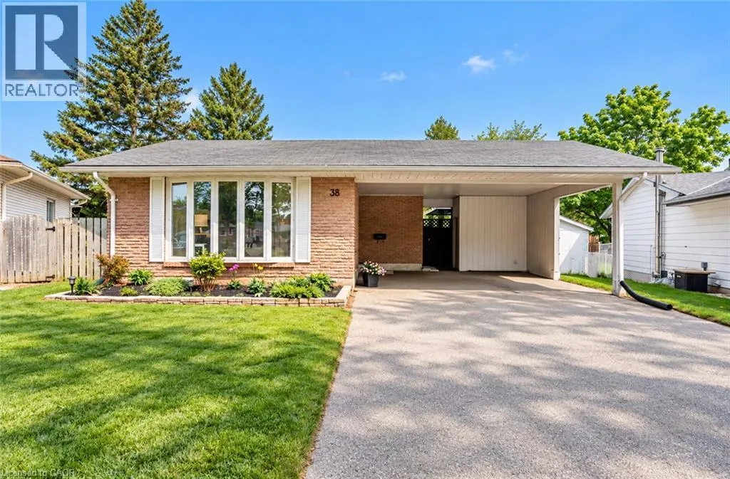 38 JAY Court Unit# UPPER #UPPER
