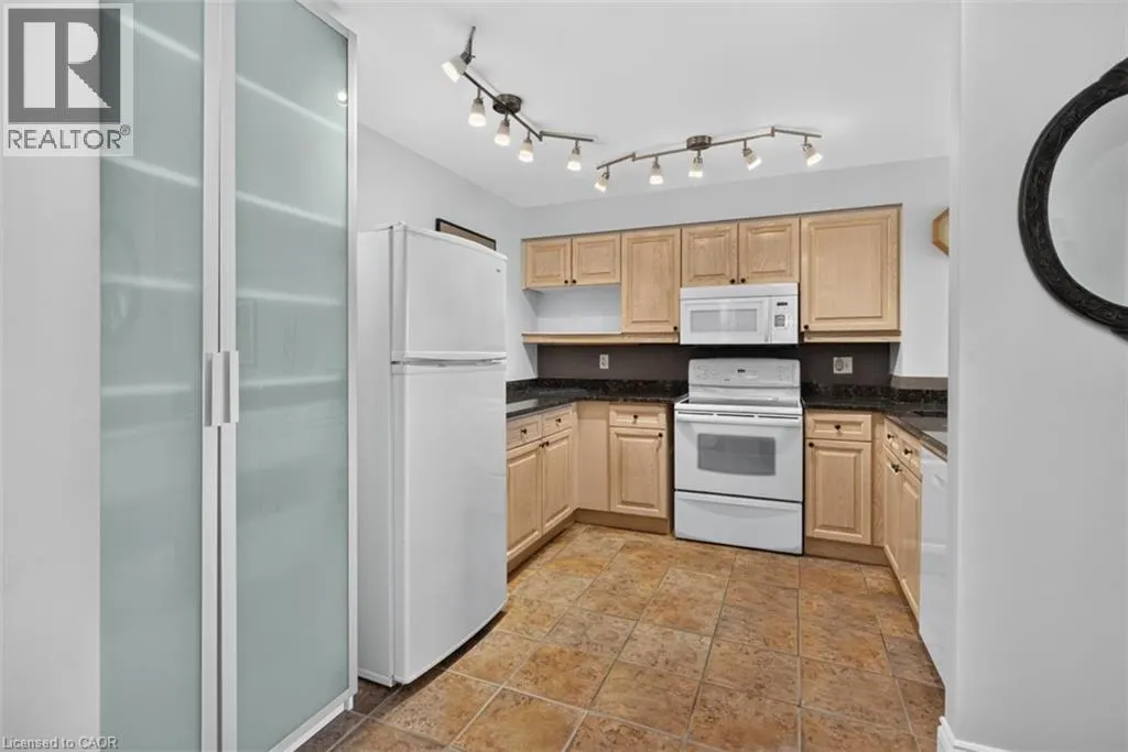 1276 MAPLE CROSSING Boulevard Unit# 903 #903