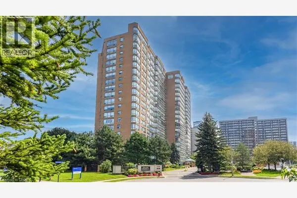 1276 MAPLE CROSSING Boulevard Unit# 903