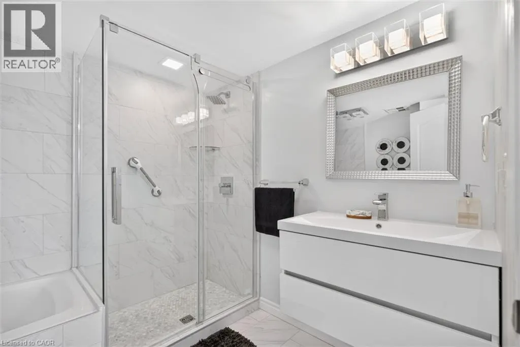 1276 MAPLE CROSSING Boulevard Unit# 903 #903
