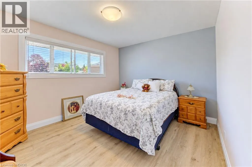 87 BOND Street