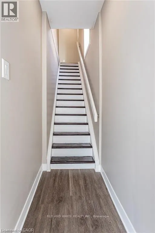 279 WILLIAM Street Unit# 2 #2