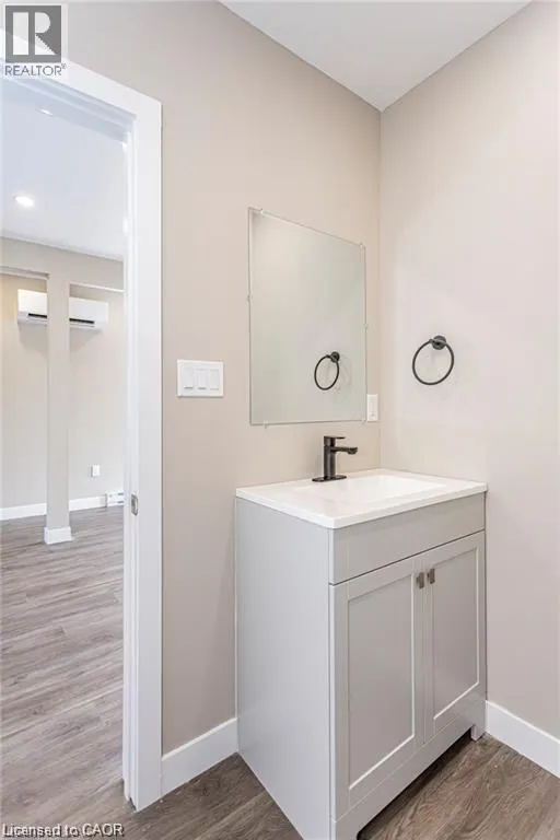 279 WILLIAM Street Unit# 2 #2