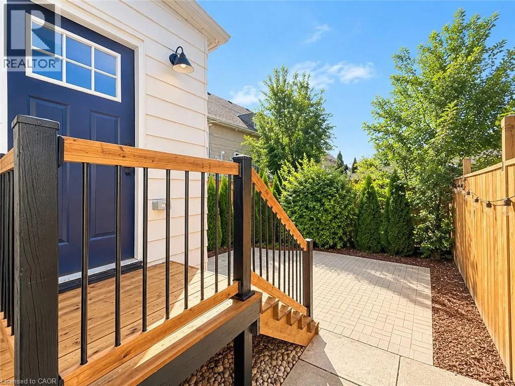654 DUNSMURE Road