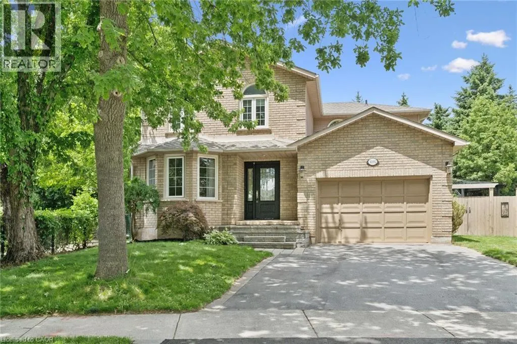 3092 SHANNON Crescent